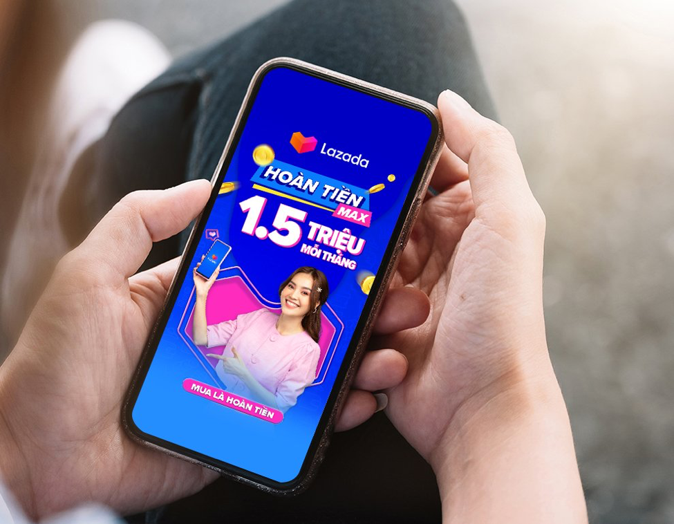 Ưu đãi hoàn tiền trên sàn thương mại điện tử Lazada hút người dùng