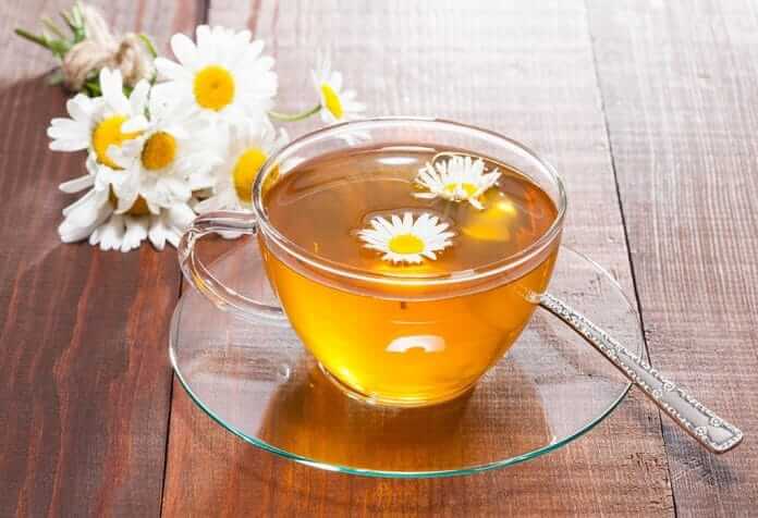 Chamomile for lightening blonde hair without bleach