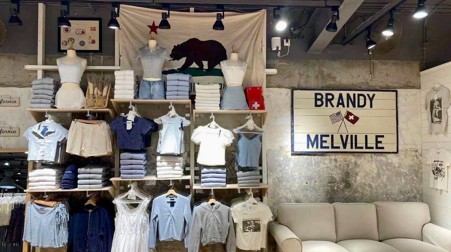 clothing racks at Brandy Melville store - brandy melville size chart - brandy melville one size controversy