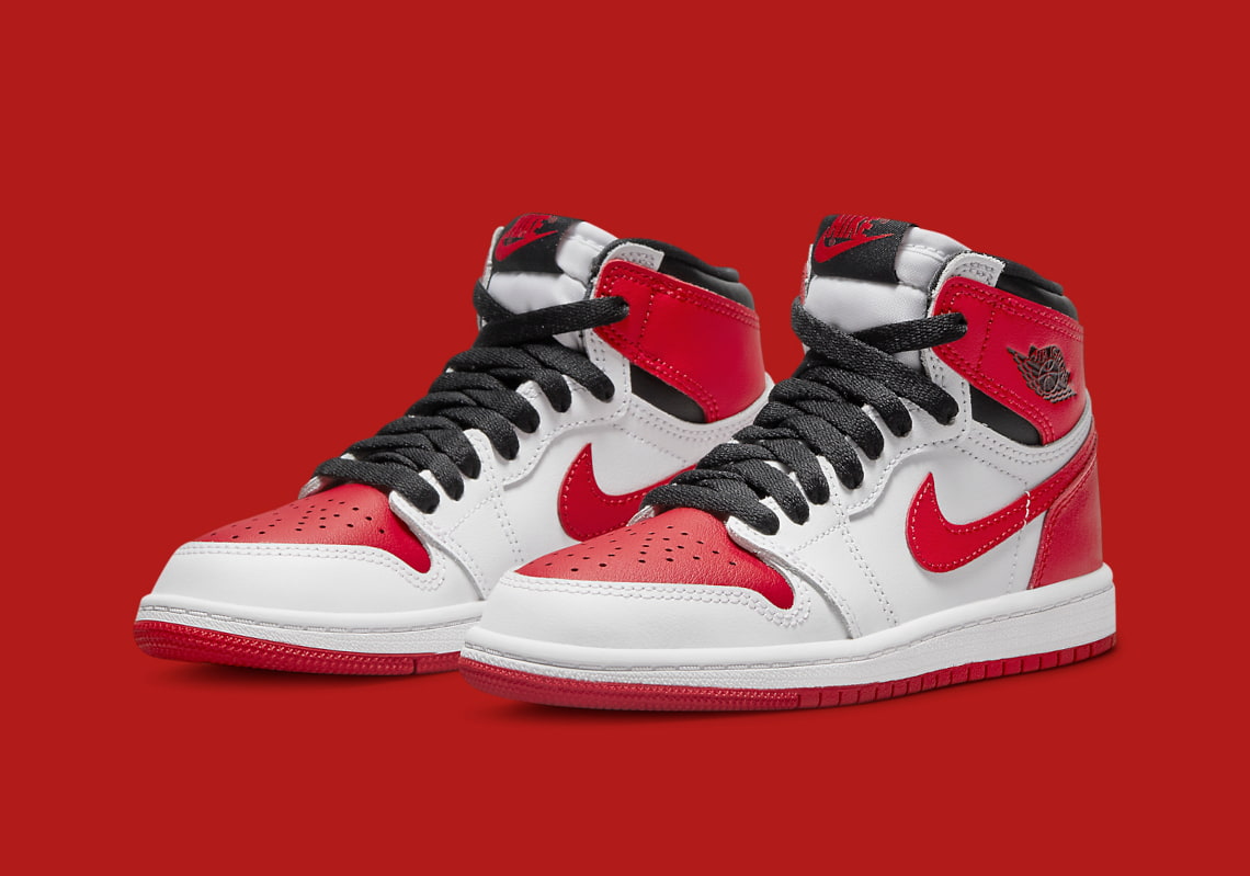 Jordan Retro 1 High OG - Youth