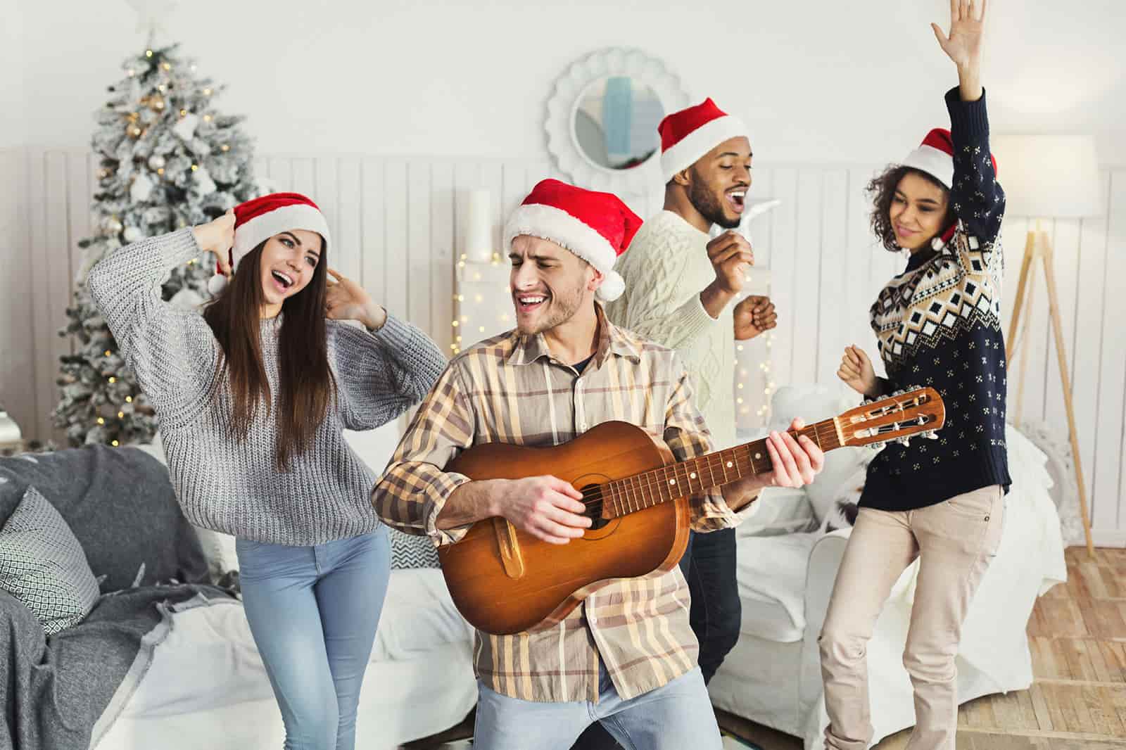 sing along christmas songs with friends - sirius xm christmas channel