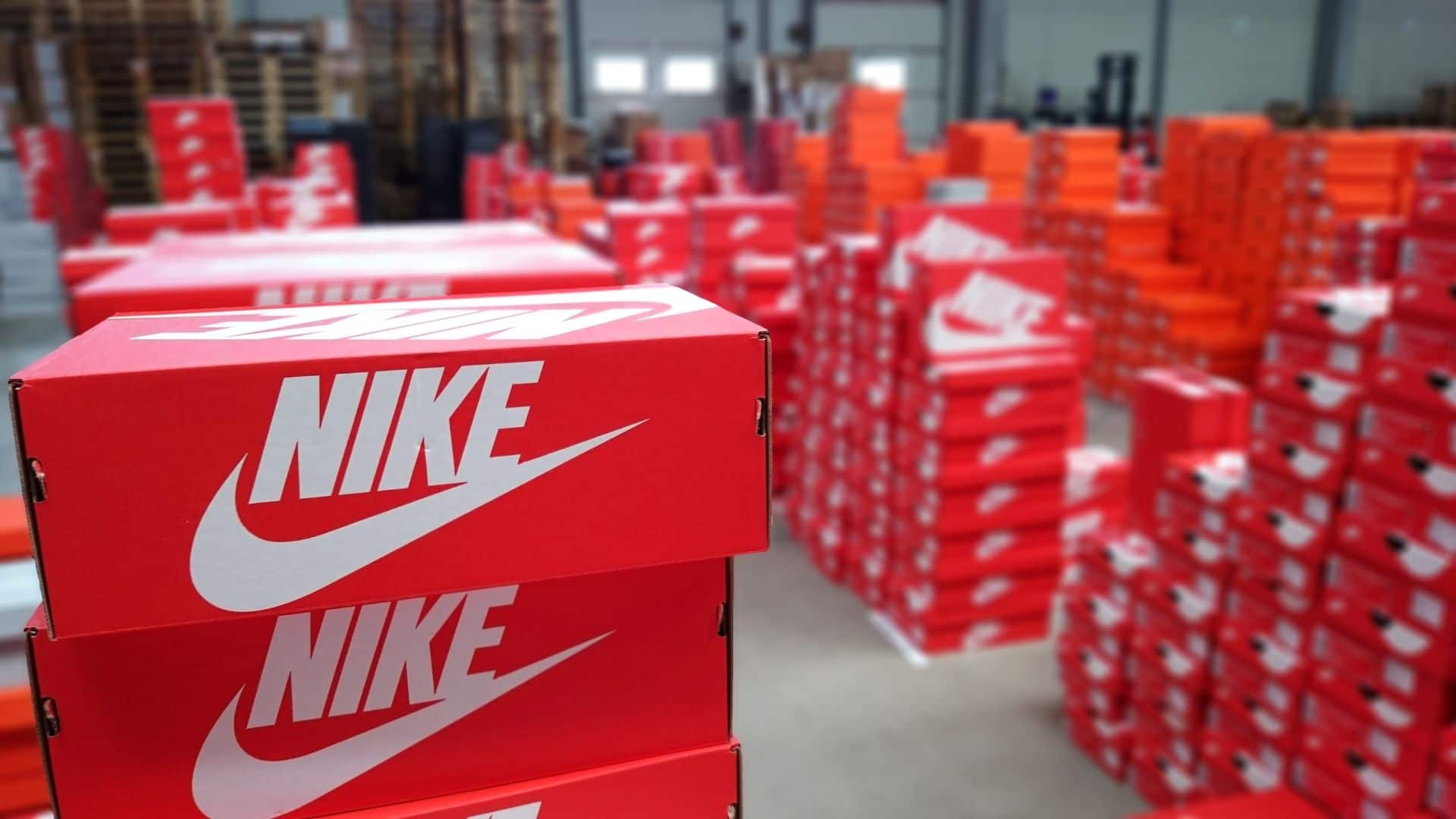 nike supply chain - nike boxes - nike 20 off code generator